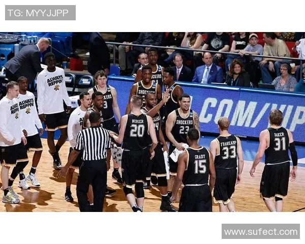 2016年4月8日勇士与马刺的巅峰对决回顾与精彩瞬间分析 2016年4月8日勇士与马刺的巅峰对决回顾与精彩瞬间分析