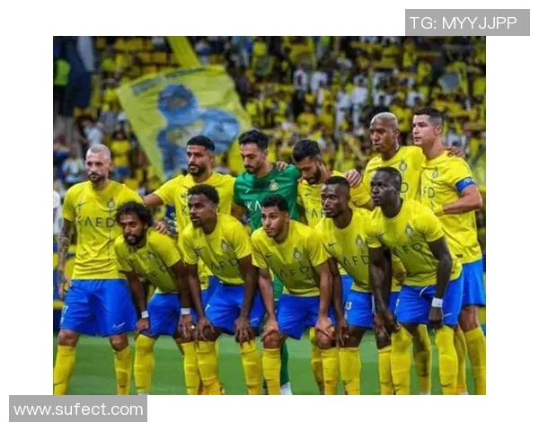 天津泰达与贵州球队激战正酣精彩对决引发球迷热议 天津泰达与贵州球队激战正酣精彩对决引发球迷热议