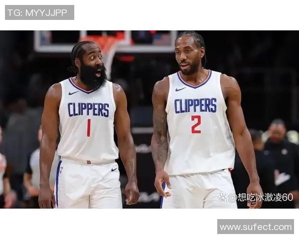 快船与勇士激战正酣现场直播精彩瞬间全程回顾与分析