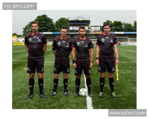 韩国队与乌拉圭队激战正酣谁能在这场足球盛宴中笑到最后